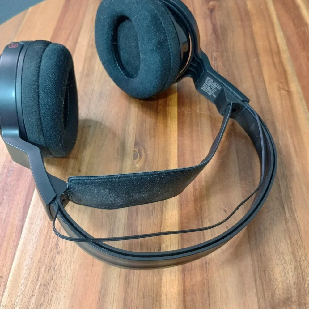 Sony Wireless Stereo Headphones MDR-RF912R &‎ Stereo Transmitter TMR-RF912R